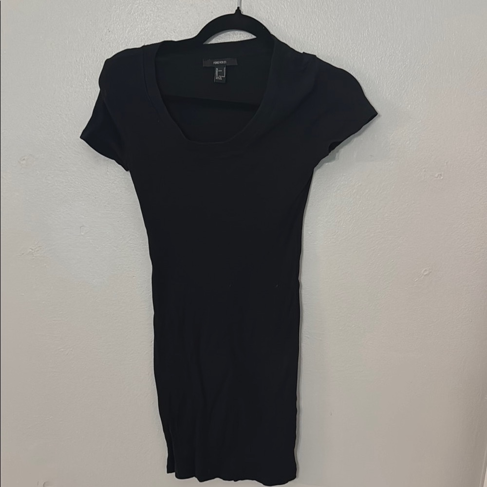 Forever 21 Ribbed Black Dress